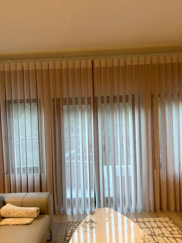 Vertical Blinds Installation